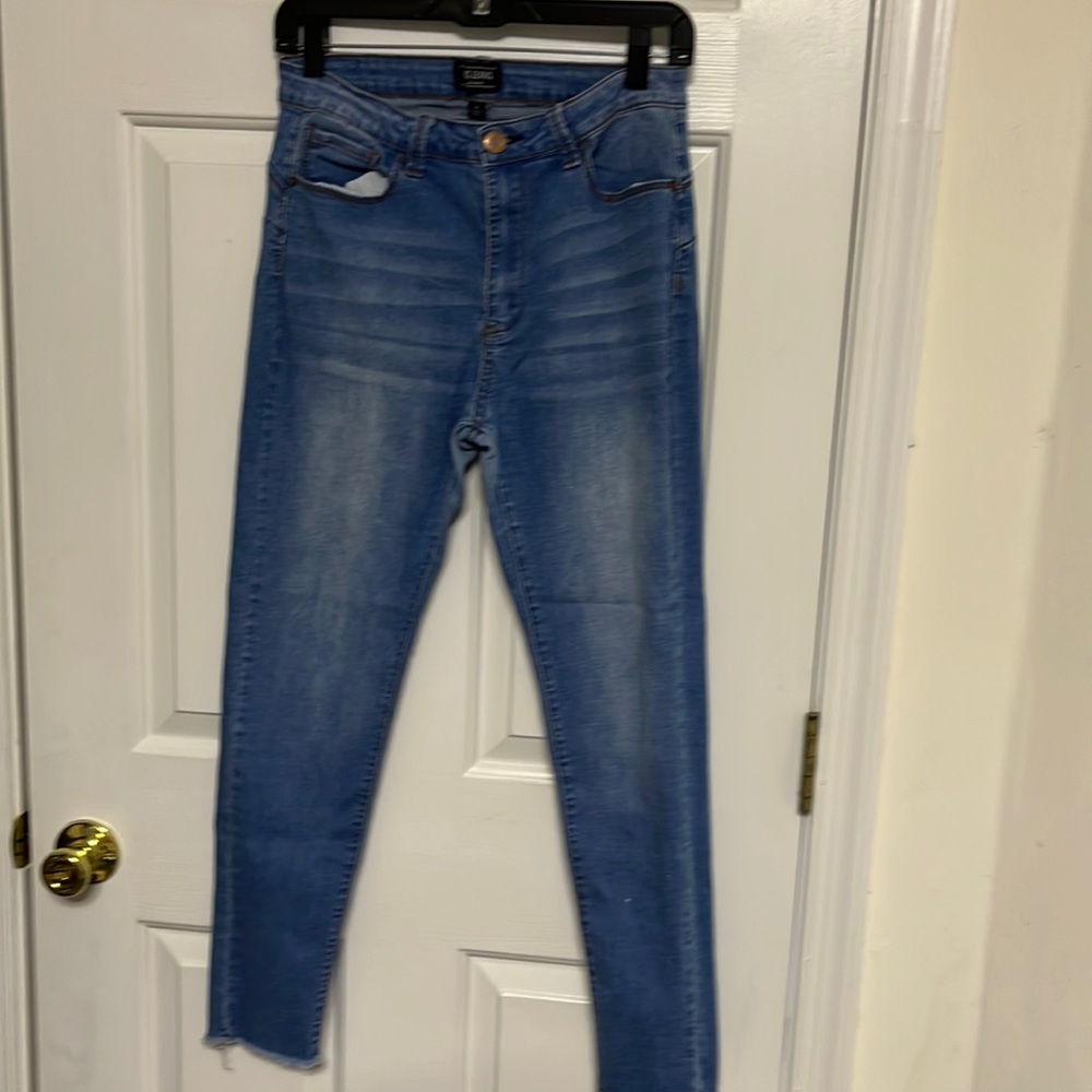Iris jeans size 9
